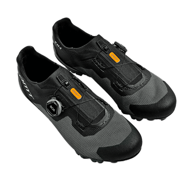 SCARPE-DMT-KM4-BLACK-GREEN-1.png SCARPE DMT KM4 BLACK/GREEN